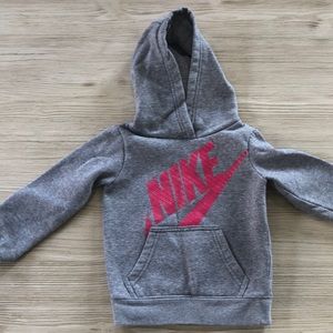 3T Nike sweatshirt girls